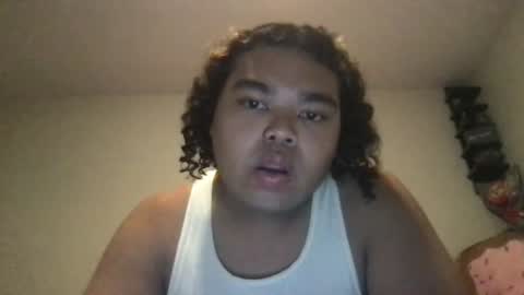 Snapshot of giveit2prince chatting on 07-21-26, 04:37 giveit2prince online show from 07-21-26, 04:37