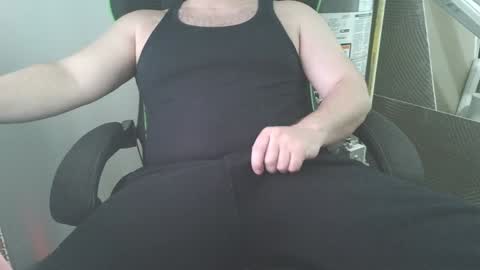 Snapshot of givemeitniceandslow chatting on 01-24-25, 11:56 JuicyThickkkDaddy online show from 01-24-25, 11:56