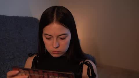 Agness online show from 11-21-25, 01:32