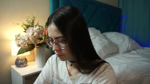 Agness online show from 01-13-26, 02:33