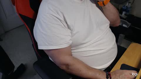 Snapshot of gizmo706 chatting on 02-18-26, 06:37 gizmo706 online show from 02-18-26, 06:37