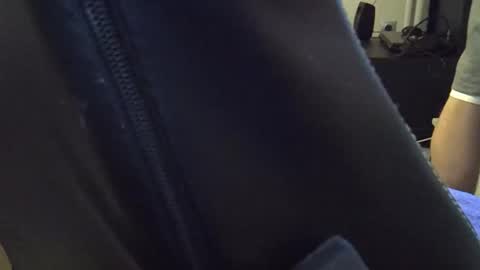 Snapshot of gk1978768629 chatting on 02-21-25, 08:18 big cock baby online show from 02-21-25, 08:18