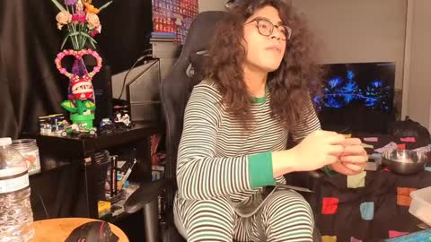 Snapshot of glaceon9 chatting on 02-07-25, 12:39 glaceon9 online show from 02-07-25, 12:39