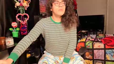 Snapshot of glaceon9 chatting on 02-24-25, 08:38 glaceon9 online show from 02-24-25, 08:38