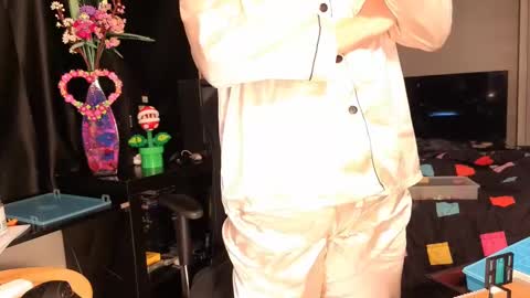 Snapshot of glaceon9 chatting on 03-08-25, 09:50 glaceon9 online show from 03-08-25, 09:50