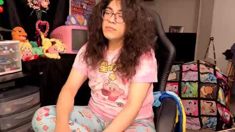 Snapshot of glaceon9 chatting on 10-08-25, 10:02 glaceon9 online show from 10-08-25, 10:02