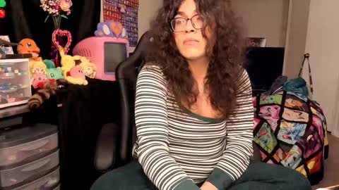 Snapshot of glaceon9 chatting on 10-09-25, 12:08 glaceon9 online show from 10-09-25, 12:08