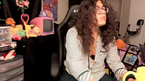 Snapshot of glaceon9 chatting on 10-16-25, 06:31 glaceon9 online show from 10-16-25, 06:31