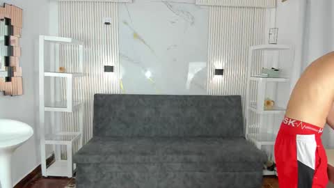 Snapshot of glamorous_ggh chatting on 11-24-25, 06:18 glamorous_ggh online show from 11-24-25, 06:18