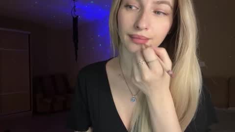 Snapshot of glamour_rogue chatting on 12-03-25, 05:55 glamour_rogue online show from 12-03-25, 05:55