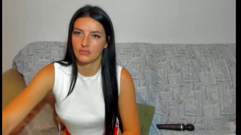 Casandra online show from 09-17-25, 06:09