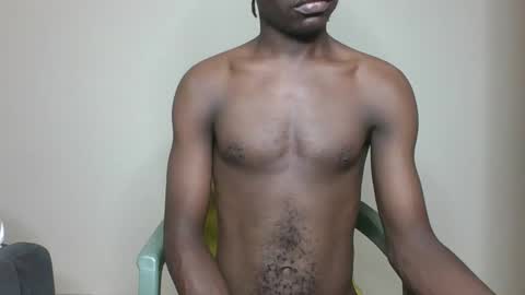 Snapshot of glane_ chatting on 12-12-24, 11:40 James online show from 12-12-24, 11:40