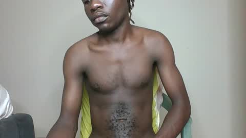 Snapshot of glane_ chatting on 12-13-24, 10:51 James online show from 12-13-24, 10:51