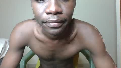 Snapshot of glane_ chatting on 12-20-24, 06:50 James online show from 12-20-24, 06:50