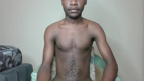 Snapshot of glane_ chatting on 01-04-25, 03:29 James online show from 01-04-25, 03:29