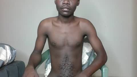 Snapshot of glane_ chatting on 01-10-25, 10:28 James online show from 01-10-25, 10:28