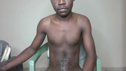 Snapshot of glane_ chatting on 01-24-25, 04:59 James online show from 01-24-25, 04:59