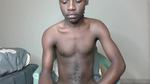 Snapshot of glane_ chatting on 02-03-25, 02:25 James online show from 02-03-25, 02:25