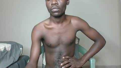 Snapshot of glane_ chatting on 02-03-25, 11:31 James online show from 02-03-25, 11:31