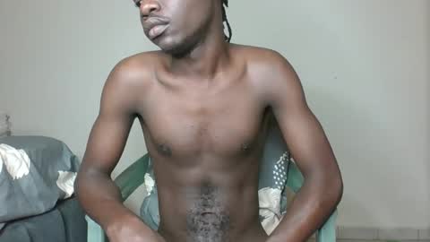 Snapshot of glane_ chatting on 02-06-25, 06:51 James online show from 02-06-25, 06:51