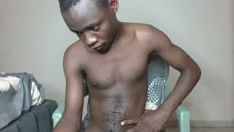 Snapshot of glane_ chatting on 02-07-25, 10:40 James online show from 02-07-25, 10:40