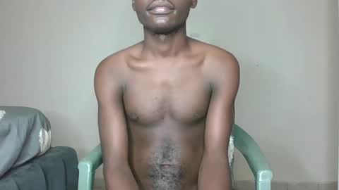 Snapshot of glane_ chatting on 02-24-25, 10:59 James online show from 02-24-25, 10:59