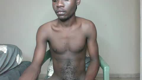 Snapshot of glane_ chatting on 03-04-25, 10:24 James online show from 03-04-25, 10:24