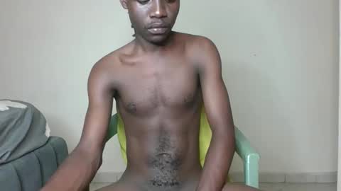 Snapshot of glane_ chatting on 09-16-25, 09:10 James online show from 09-16-25, 09:10