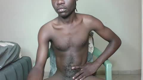 Snapshot of glane_ chatting on 10-13-25, 09:31 James online show from 10-13-25, 09:31