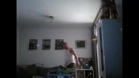 glanzer88999 online show from 12-09-24, 06:55