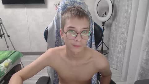 Eugene and Damian online show from 03-01-26, 11:51