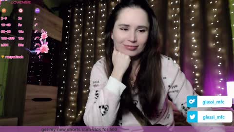 glassi online show from 01-21-25, 08:00