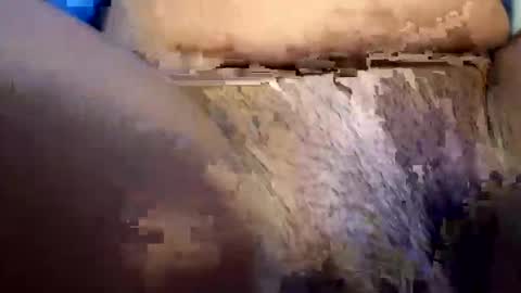 Snapshot of glazehoney chatting on 11-17-25, 02:23 glazehoney online show from 11-17-25, 02:23