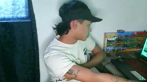 Snapshot of glen_connor_11 chatting on 12-20-25, 09:55 glen_connor_11 online show from 12-20-25, 09:55