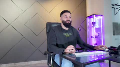 Matthew .. for short call me Matt online show from 02-27-25, 06:50