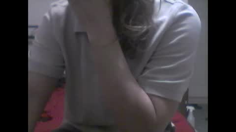 Snapshot of glitchingglob chatting on 02-03-25, 12:25 glitchingglob online show from 02-03-25, 12:25