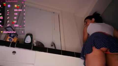 Snapshot of glizzyhotcakes chatting on 10-29-25, 04:48 Glizzy Hotcakes online show from 10-29-25, 04:48