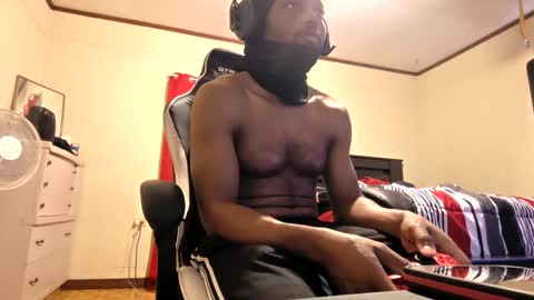 glomightyj online show from 05-26-26, 02:02