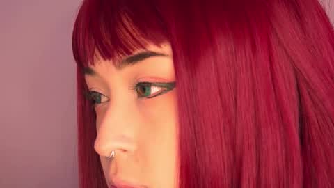 Snapshot of gloomydoll chatting on 02-12-26, 06:47 Mimi online show from 02-12-26, 06:47