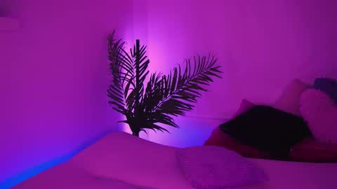 Mimi online show from 03-21-26, 09:18