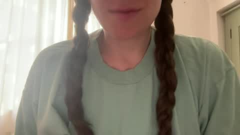 Snapshot of gloriapearl chatting on 06-25-26, 06:40 Gloria Pearl online show from 06-25-26, 06:40