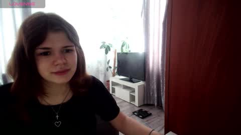  Roxy  online show from 03-25-26, 10:21