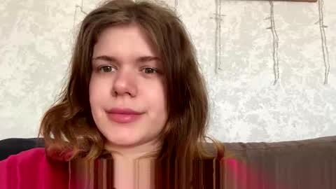 Snapshot of glossy_girl_1 chatting on 05-03-26, 10:32 Roxy online show from 05-03-26, 10:32