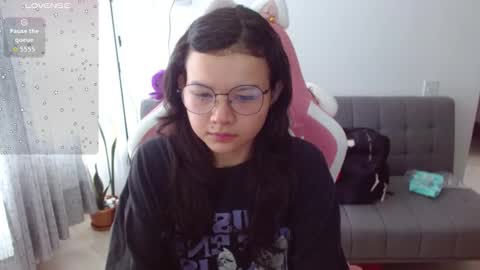 Snapshot of gmi3 chatting on 01-08-26, 02:19 Az online show from 01-08-26, 02:19