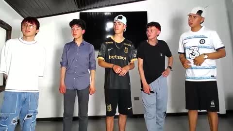 THOMAS AND DAMIAND online show from 09-11-25, 06:19