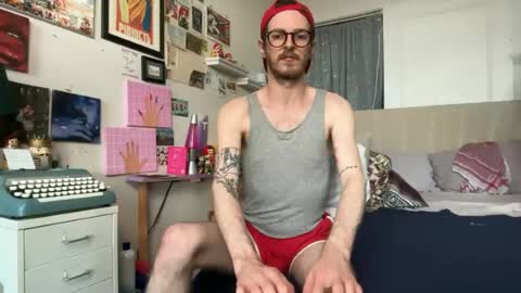 Snapshot of gnickname chatting on 06-30-26, 12:33 gnickname online show from 06-30-26, 12:33