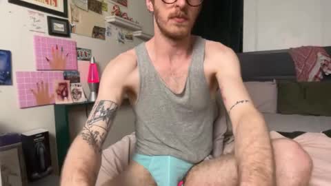 Snapshot of gnickname chatting on 07-18-26, 01:21 gnickname online show from 07-18-26, 01:21