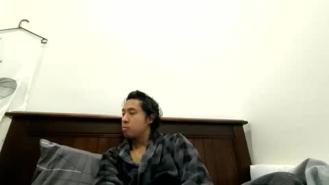 Snapshot of gnik8124 chatting on 06-03-26, 11:35 gnik8124 online show from 06-03-26, 11:35
