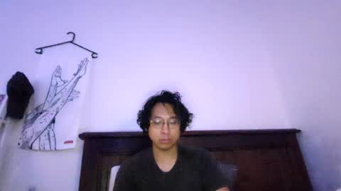Snapshot of gnik8124 chatting on 06-17-26, 02:51 gnik8124 online show from 06-17-26, 02:51