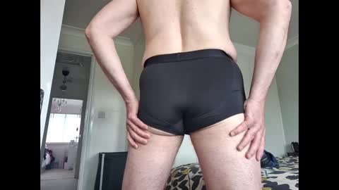 goallnightlong69 online show from 04-15-26, 09:38